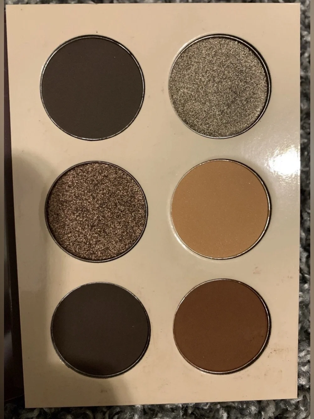 The Chocolates by Juvia’s Place eyeshadow palette